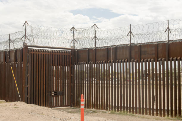 istock The Border Wall or Fence in El Paso, Texas 2040152671