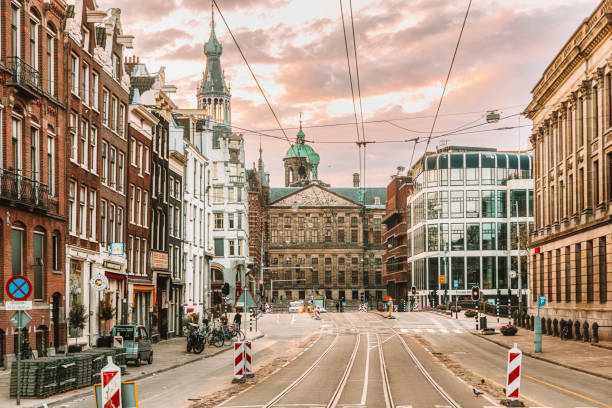 istock Central Street View of Amsterdam 2040315796