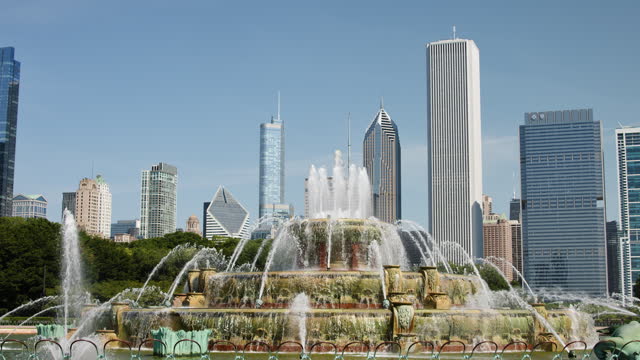 Buckingham Fountain in Chicago, IL