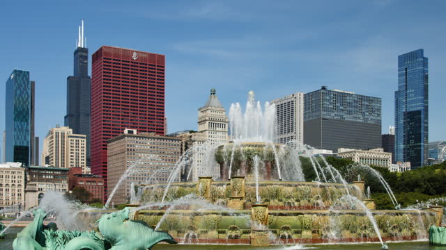 Buckingham Fountain in Chicago, IL