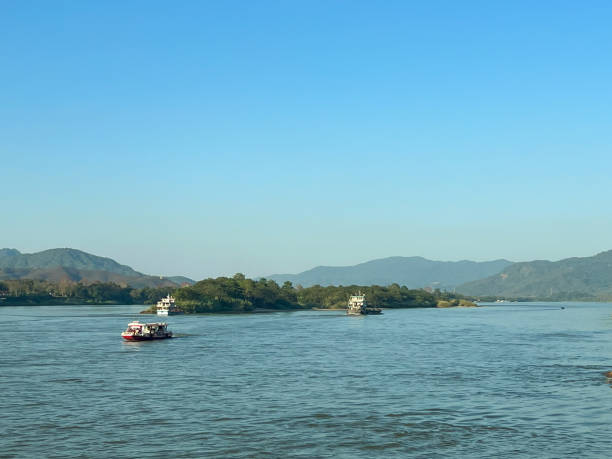 istock Golden triangle with boats and water and mountain range 2040506749