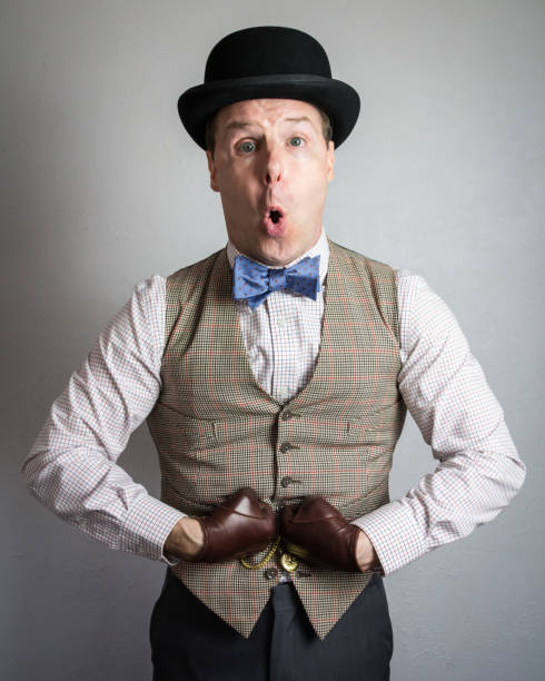 istock Vintage Comic Thug Punching Himself in the Stomach 2040671731