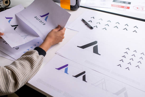 istock Graphic designer working in office. Designing logo, Artist Creative Designer Illustrator Graphic Skill Concept. 2040726571