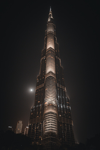 Burj Khalifa lookup shot