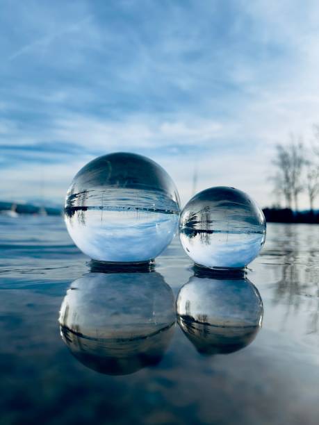 istock Twin crystal ball moment 2041082735