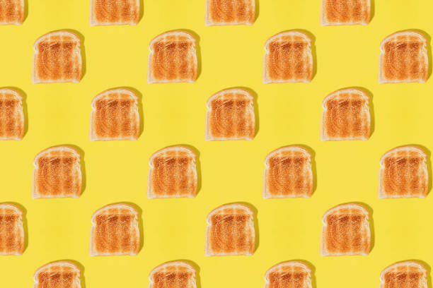 istock Slices of toasted bread, breakfast food pattern 2041290575