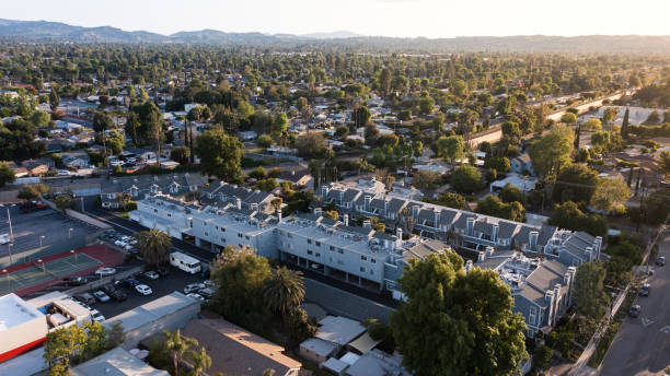 istock Canoga Park Housing 2041950780