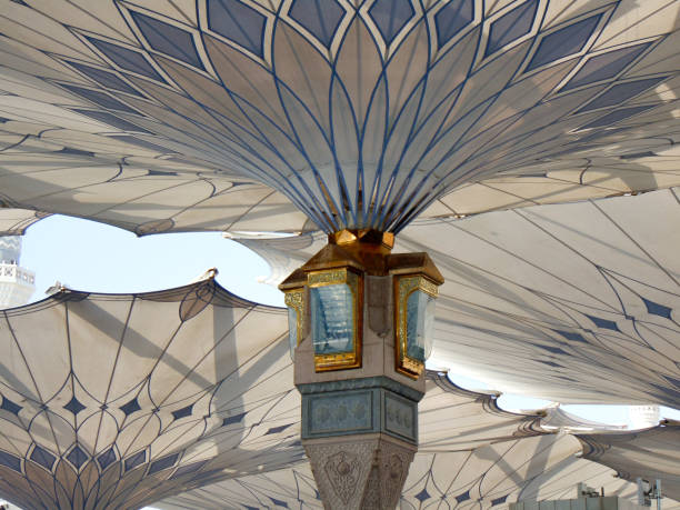 istock Lamp of Nabawi's Umbrella 2042100266
