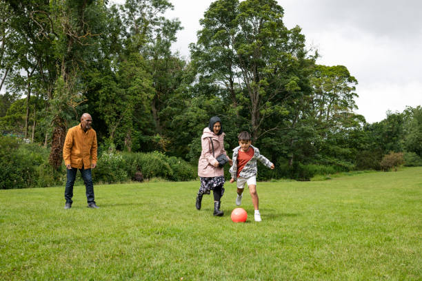 istock Football Sundays 2042486243