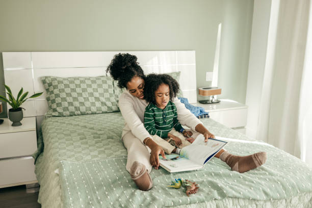 istock Bonding Over Books: Reading Tips for Toddlers and Parents 2043324677
