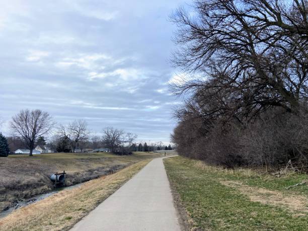 istock Keystone Trail in Omaha, Nebraska 2044084914