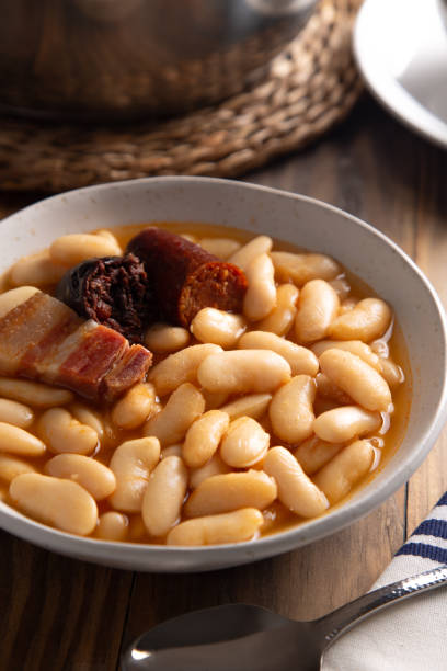 Homemade asturian fabada, a traditional spanish bean stew Homemade traditional Spanish fabada from the Asturias region, a white bean stew with chorizo, blood sausage and bacon fabes stock pictures, royalty-free photos & images