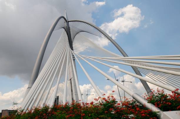 istock Wawasan Bridge Putrajaya Malaysia 2044948424