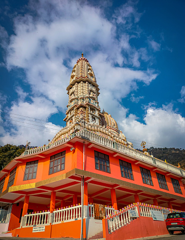 If a tourist wants to see a grand and spectacular temple, perched on a hill top then Jatoli Shiv temple is the place to be. Jatoli gets its name from the long Jata (hair) that Lord Shiva has. Considered as Asia's highest Shiv temple, this shrine is indeed an architectural marvel. Jatoli Shiv Temple is one of the famous holy destinations of Solan which attract a large number of pilgrims and is only 6 Kms from the city.