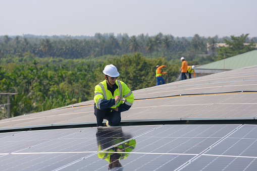 A power engineer should supervise the cleaning of outdoor solar panels. Installing solar cells on the roof Solar panels on the roof