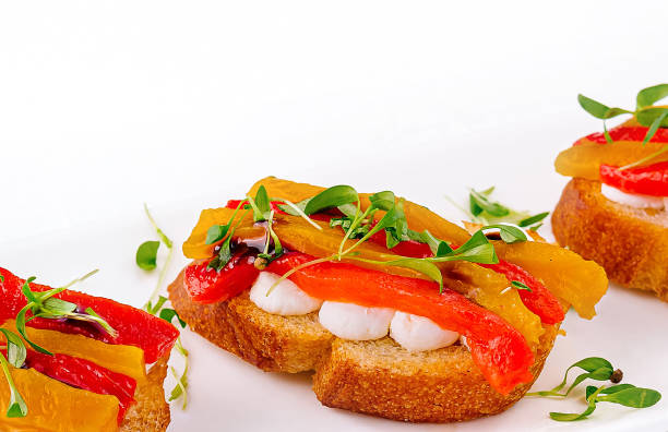 bruschetta with mozzarella and bell pepper