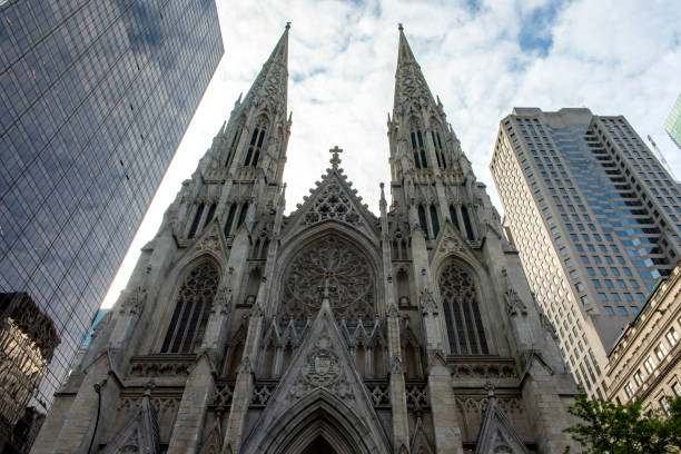istock St. Patrick's Catholic Cathedral of New York (USA) 2046036425