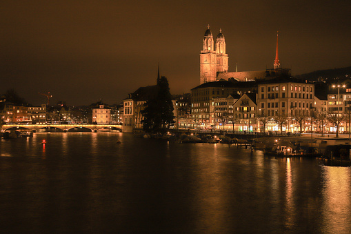 night picture of Zurich downtown