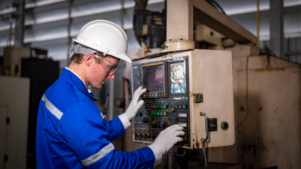 Free picture: engineering, workman, industry, workplace, workshop ...