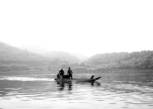 With the peaceful beauty amidst the spacious and unique nature of nearly 40 islands with many different shapes undulating softly in the middle of the lake, Ta Dung is compared to \