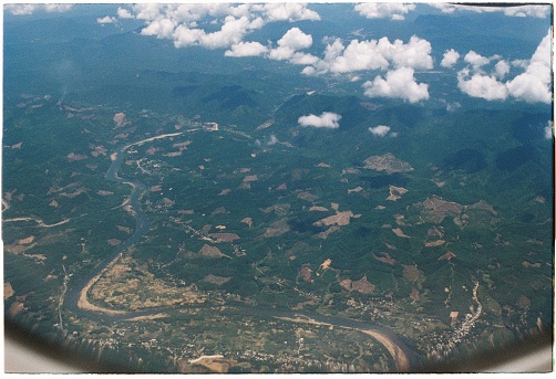 This photo taken with a film camera 3 years ago depicts the natural scenery of the trip