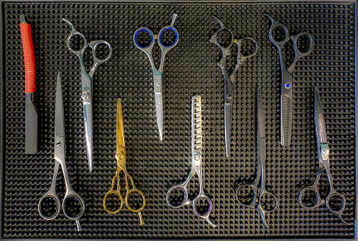 Set of barber scissors