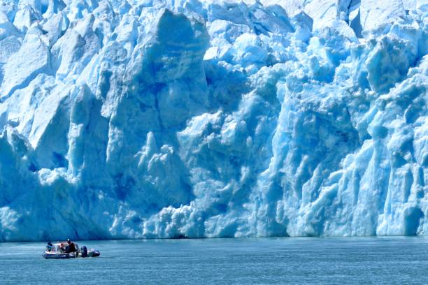 istock Exploring boat in San Rafael Lagoon at Patagonia 2050811039