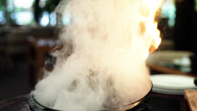 Tenderloin with gravy meets fire in hot griddle