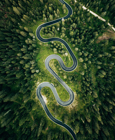 sneaking road in the dolomites