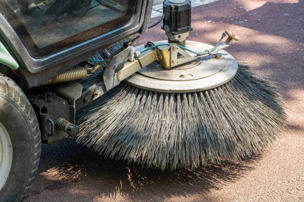 Street sweeper with blur motion effects.