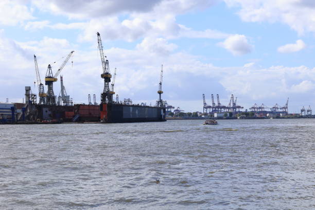 istock Beautiful late summer day in Hamburg 2053169509