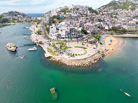 Horizontal aerial shot showcasing the famous Roundabout of Illustrious Men located in the vibrant city of Acapulco
