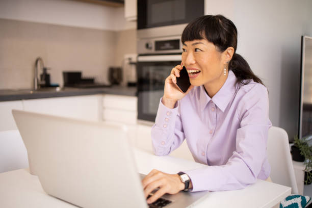 istock Entrepreneur is running her online business 2054100308