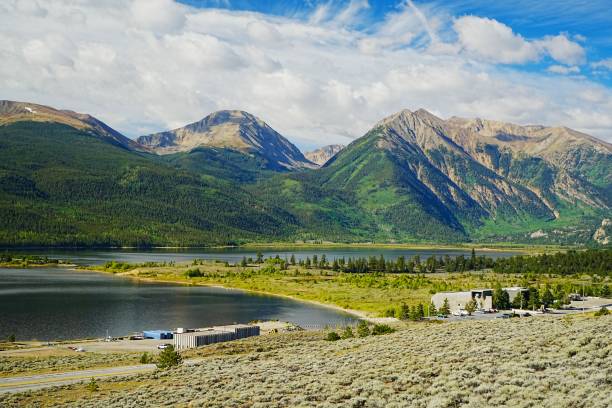 istock Twin Lakes San Isabel National Forest Colorado 2055373788