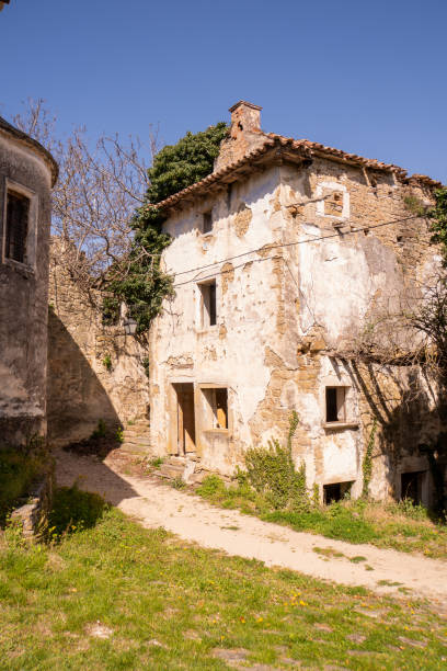 istock Medival stone town in Istria, Croatia 2055569332