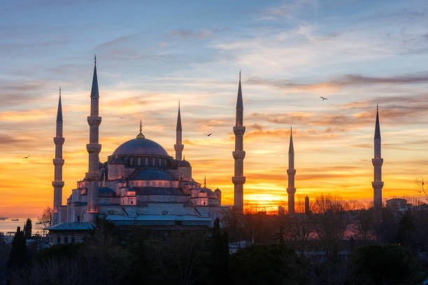 istock Sunset over The Blue Mosque (Sultanahmet Camii) in Istanbul, Turkey. 2055657350