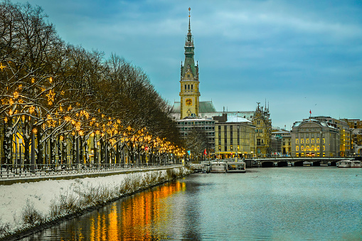 Christmas-lit Ballindamm towards the town hall in Hamburg