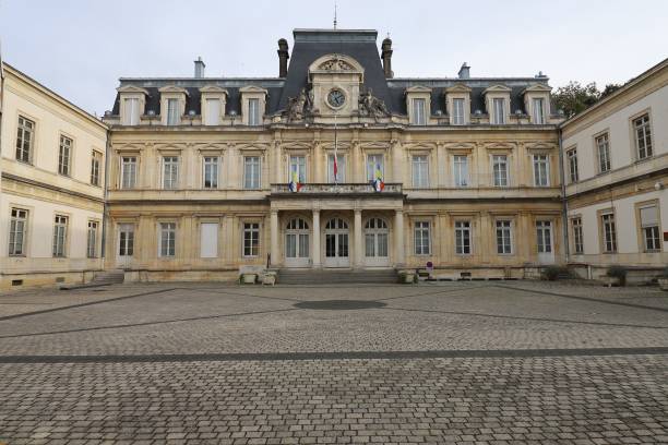 istock Bourg en Bresse - Prefecture 2056034351