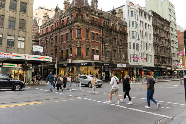 old buildings from the end of the nineteenth century with retail shops in melbourne, australia. - famous place melbourne australia built structure zdjęcia i obrazy z banku zdjęć