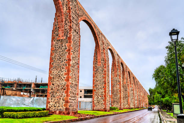 istock Aqueduct of Queretaro in Mexico 2057276408