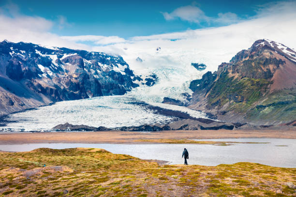 istock Melting ice from Vatnajokull glacier 2057493310