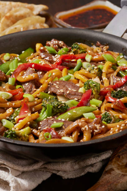 istock Pepper Beef and Noodle Stir Fry 2058811820