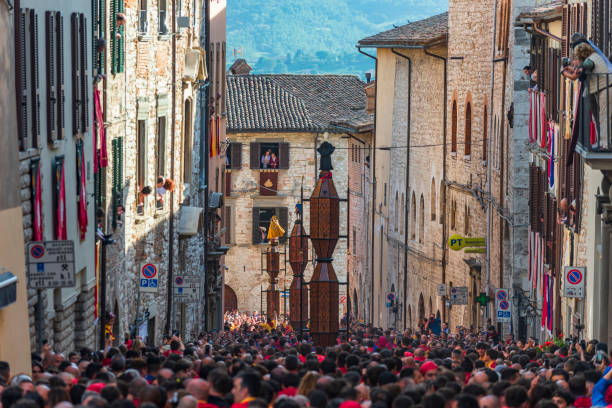 Assisi, Umbria, Italia - Luglio 26, 2025: Situata nella parte centro-orientale dell'Umbria, Assisi è adagiata sulle pendici del Monte Subasio