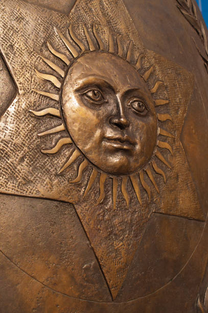 istock Tribute to Radiance: Golden Sun Statue in Buenos Aires, Argentina 2059189326