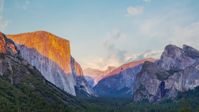 Time lapse video of Yosemite valley nation park