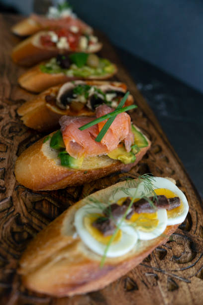 istock bruschetta, crostini, appetiser, Canape 2060168027