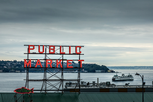 Seattle, WA USA - 28. June 2018 - Public Market Sign over the Pike Street entrance