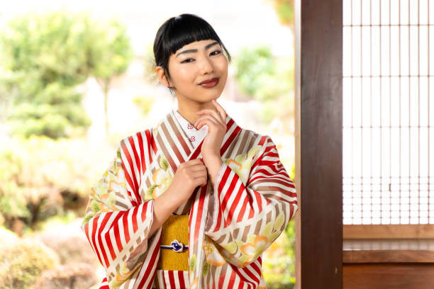 istock Japanese woman in kimono 2060273398