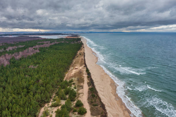 istock Dramatic weather at Baltic Sea beach in Sobieszewo, Poland 2060476013