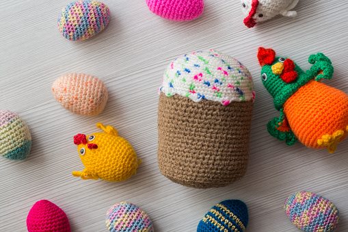 Knitted Easter eggs, chicken, rooster.